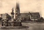 Halberstadt Dom von Süden mit Holzmarkbrunnen o 13.5.1965