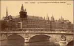 Paris La Conciergerie et le Pont au Change  * ca. 1910