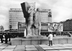 Dresden Prager Strasse Lenin Denkmal * 1975 VEB-Foto-Verlag