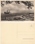 Osternothafen Swinemuende Kriegsschiff im Hafen * um 1940