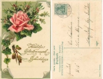 rote Rose mit Knospen und Efeublätter Geburtstags Prägekarte o ca. 1910
