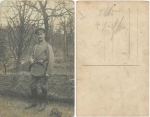 Deutscher Soldat mit Pistole * um 1915